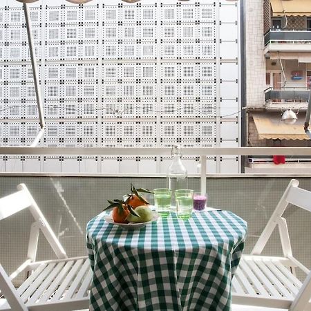 Modern Flat In City Center Atene Esterno foto